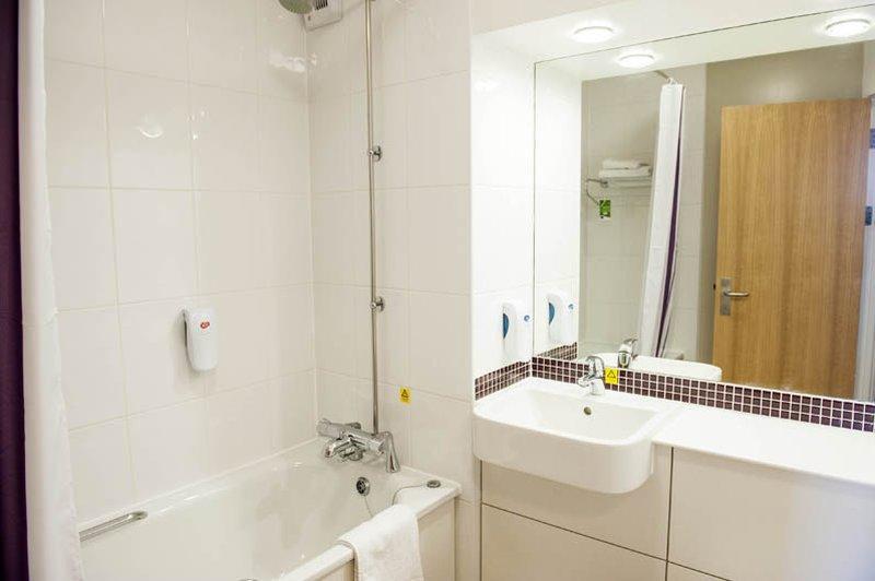 Chester Central Ngoại thất bức ảnh